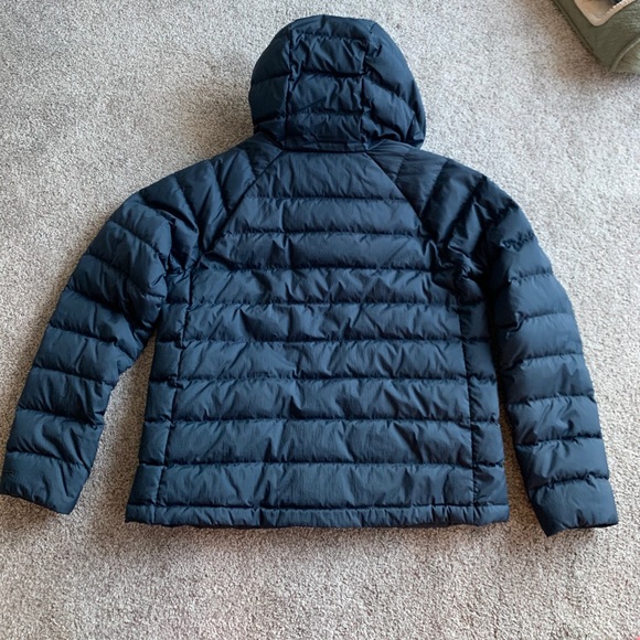 North Face puffy jacket - Picture 3 of 7